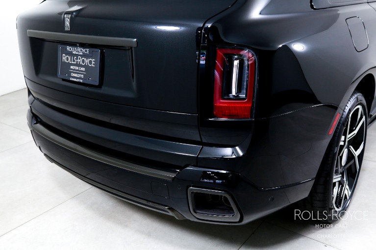 New-2027-Rolls-Royce-Black-Badge-Cullinan