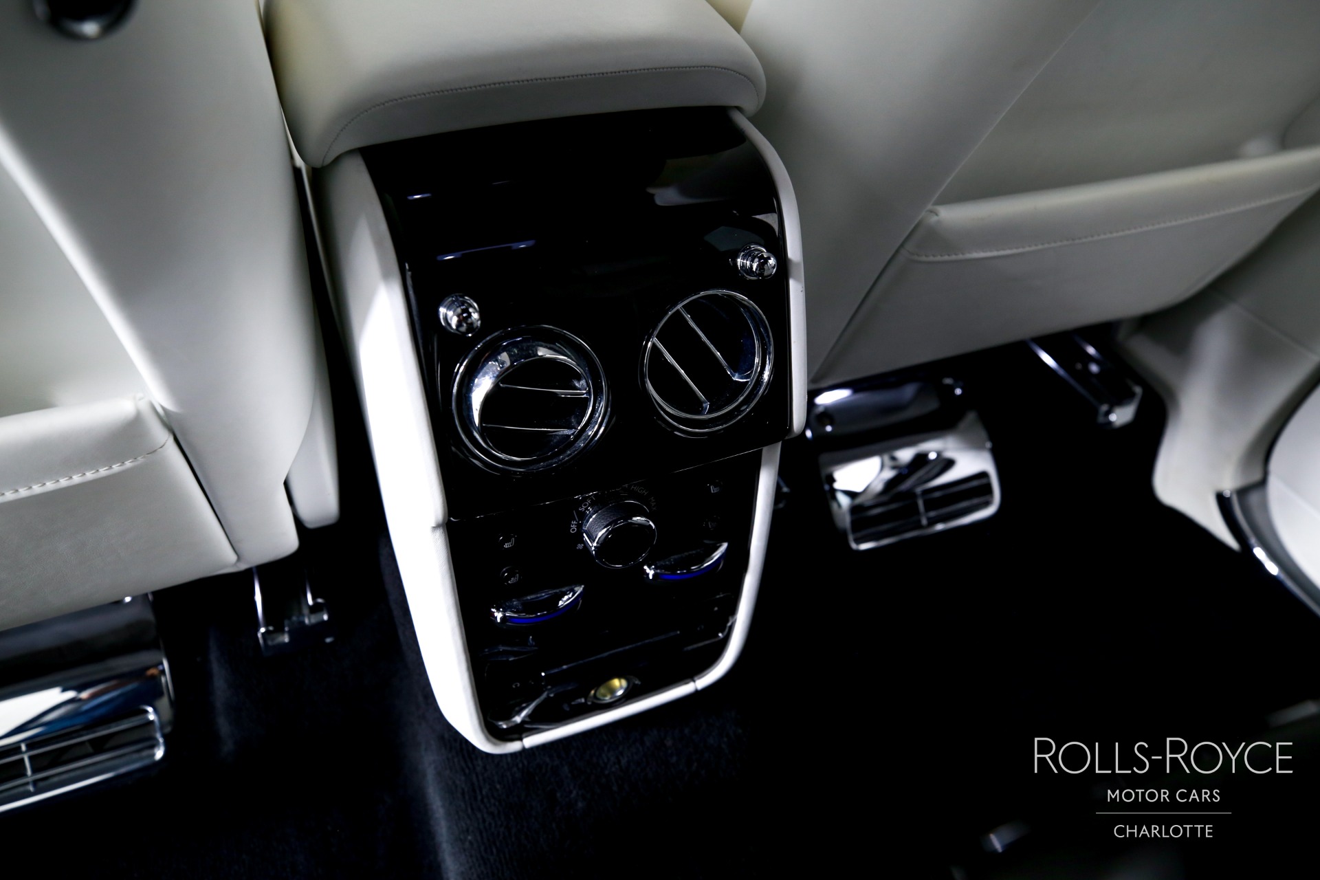 Used 2021 Rolls-Royce Black Badge Cullinan  | Charlotte, NC