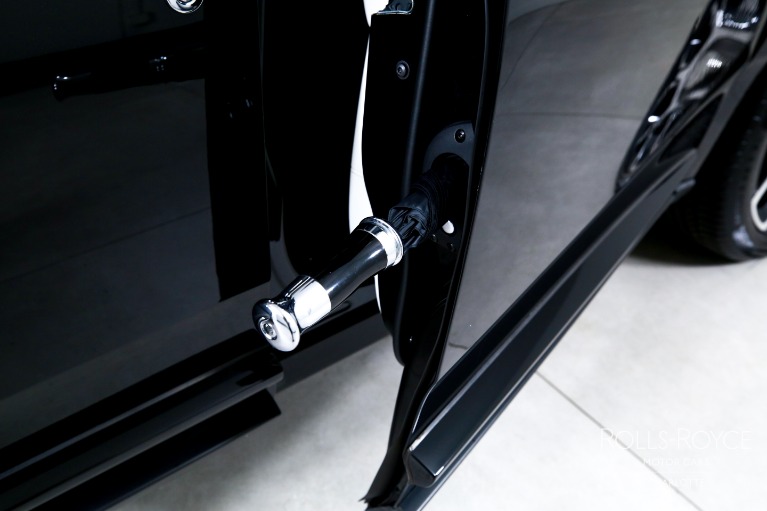 Used-2021-Rolls-Royce-Black-Badge-Cullinan