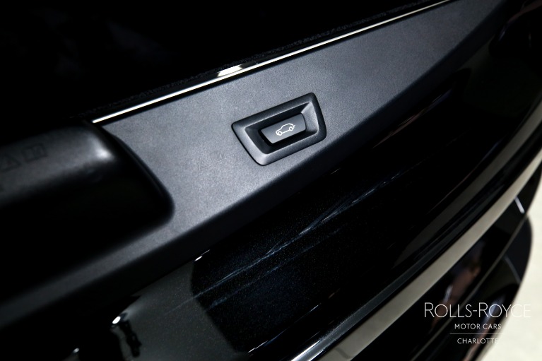 Used-2021-Rolls-Royce-Black-Badge-Cullinan