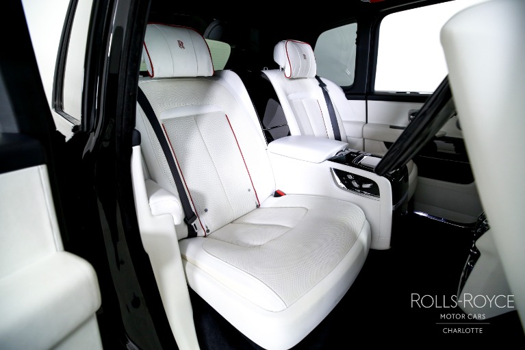 Used-2021-Rolls-Royce-Black-Badge-Cullinan