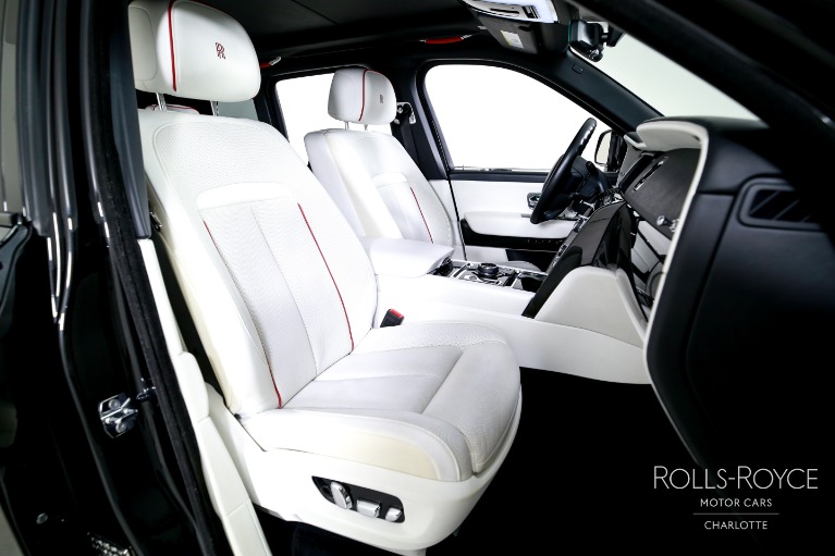 Used-2021-Rolls-Royce-Black-Badge-Cullinan