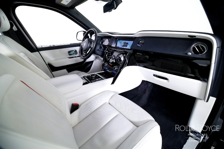 Used-2021-Rolls-Royce-Black-Badge-Cullinan