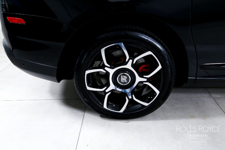 Used-2021-Rolls-Royce-Black-Badge-Cullinan