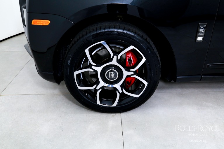 Used-2021-Rolls-Royce-Black-Badge-Cullinan
