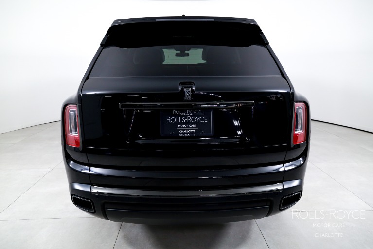Used-2021-Rolls-Royce-Black-Badge-Cullinan
