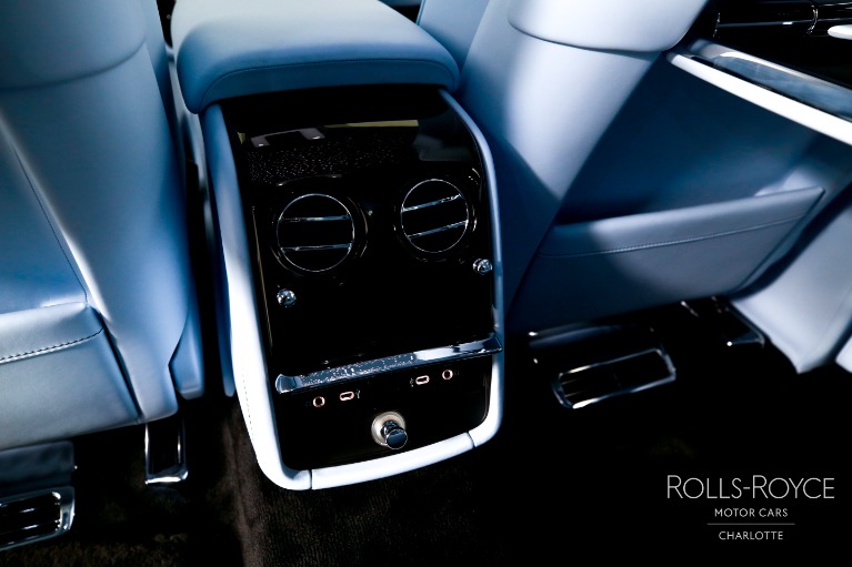 New-2027-Rolls-Royce-Phantom