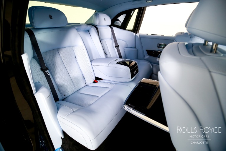 New-2027-Rolls-Royce-Phantom