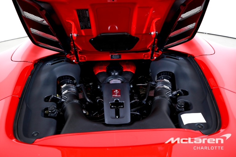 Used-2019-Ferrari-488-Spider