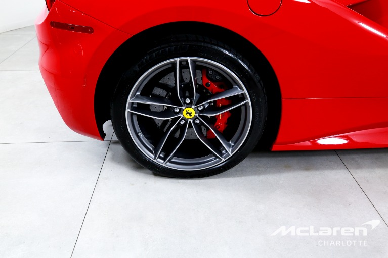 Used-2019-Ferrari-488-Spider