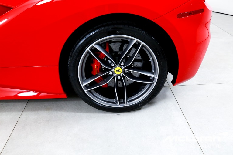 Used-2019-Ferrari-488-Spider