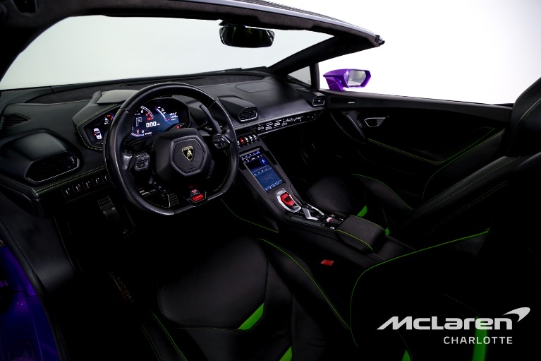 Used-2020-Lamborghini-Huracan-EVO-Spyder