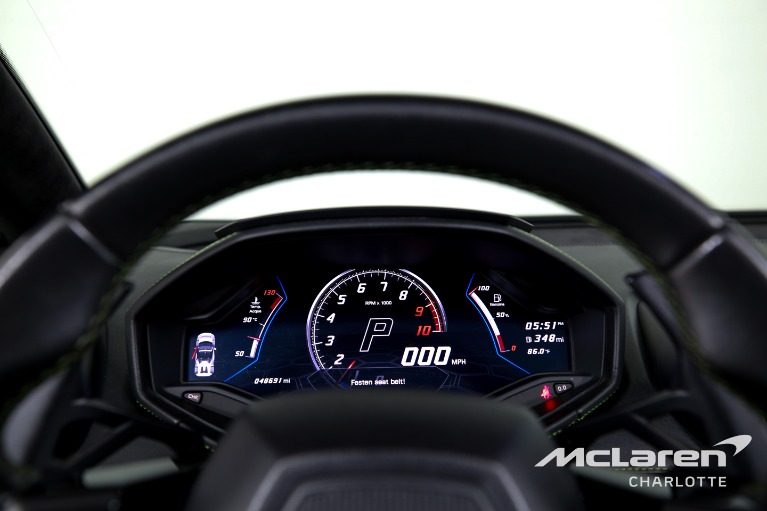 Used-2020-Lamborghini-Huracan-EVO-Spyder