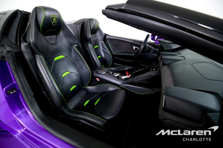 Used-2020-Lamborghini-Huracan-EVO-Spyder