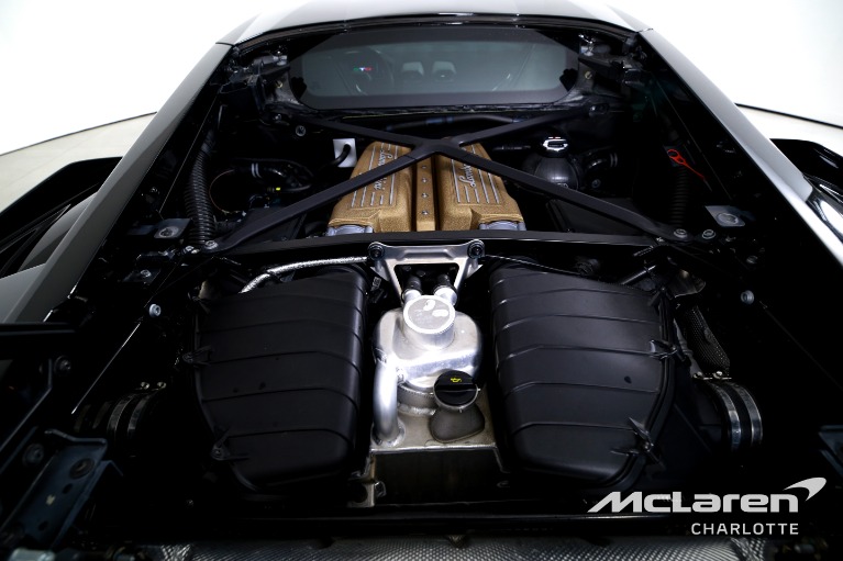 Used-2022-Lamborghini-Huracan-STO