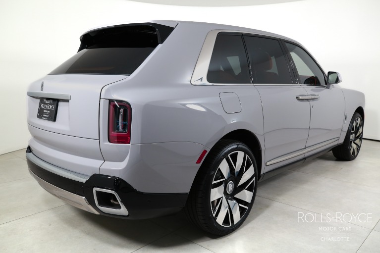 New-2027-Rolls-Royce-Cullinan