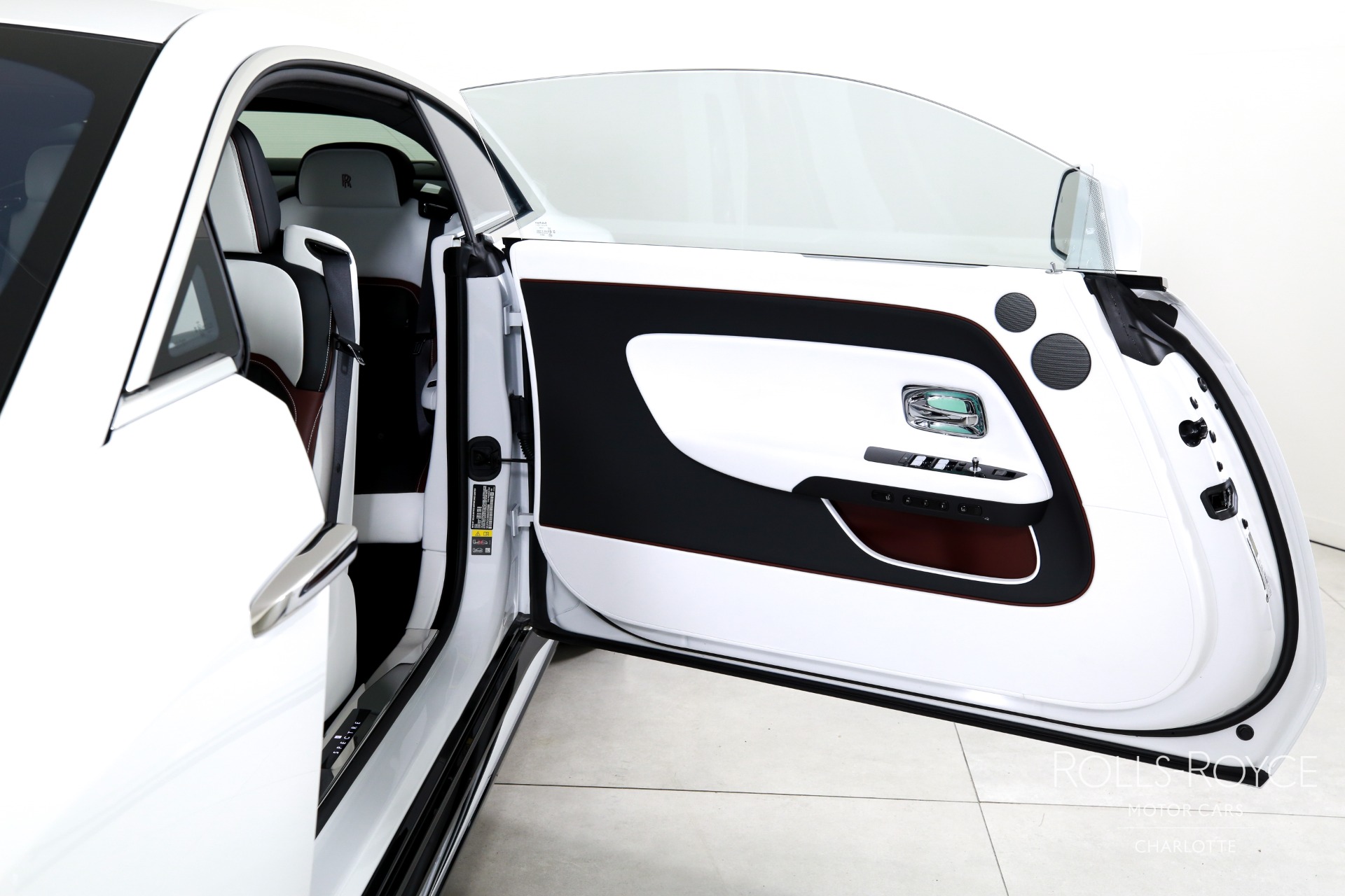 Used 2025 Rolls-Royce Spectre  | Charlotte, NC