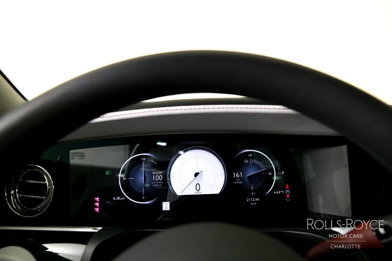 Used-2025-Rolls-Royce-Spectre
