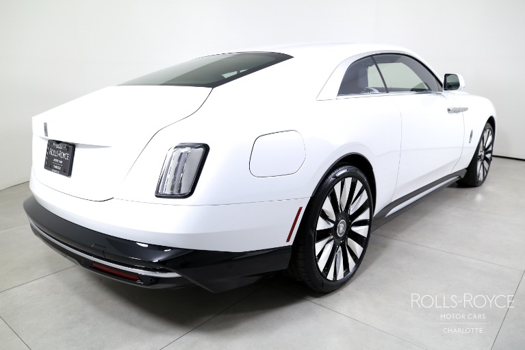 Used-2025-Rolls-Royce-Spectre