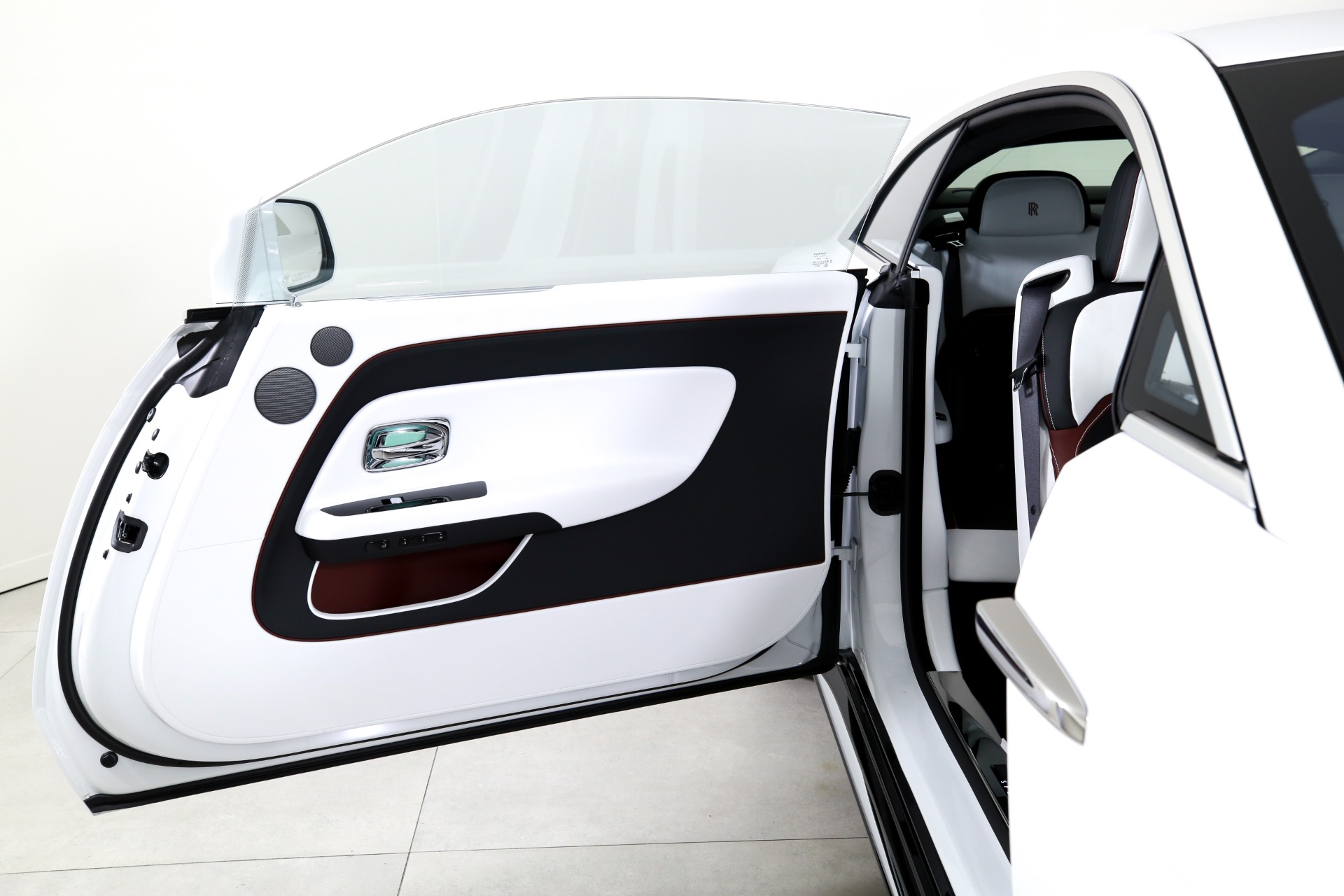 Used 2025 Rolls-Royce Spectre  | Charlotte, NC