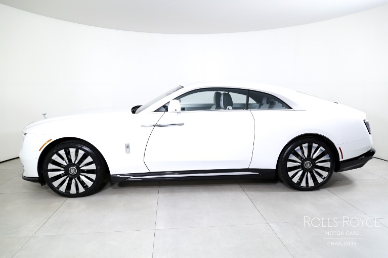 Used-2025-Rolls-Royce-Spectre