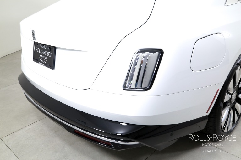 Used-2025-Rolls-Royce-Spectre