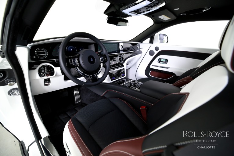 Used-2025-Rolls-Royce-Spectre