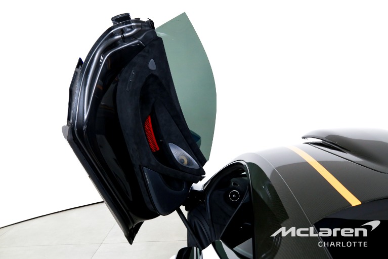Used-2020-McLaren-620R