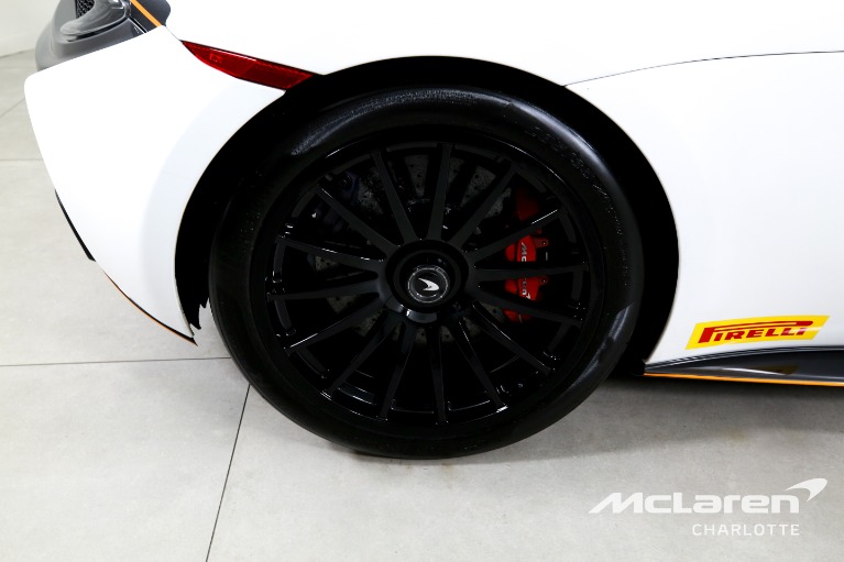 Used-2020-McLaren-620R