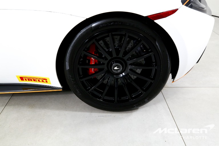 Used-2020-McLaren-620R