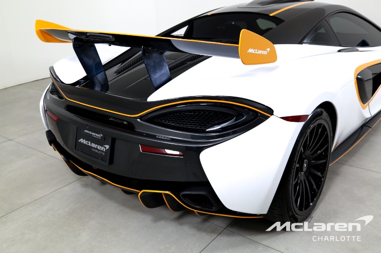 Used-2020-McLaren-620R