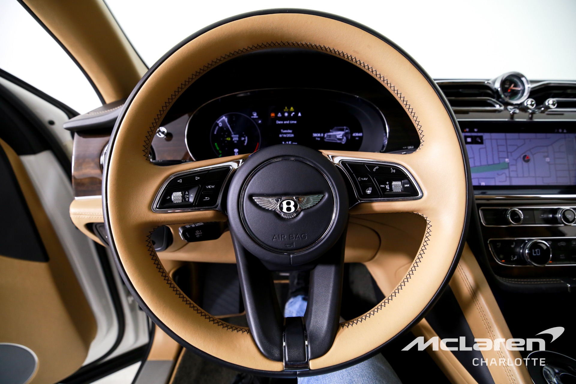 Used 2021 Bentley Bentayga Hybrid | Charlotte, NC