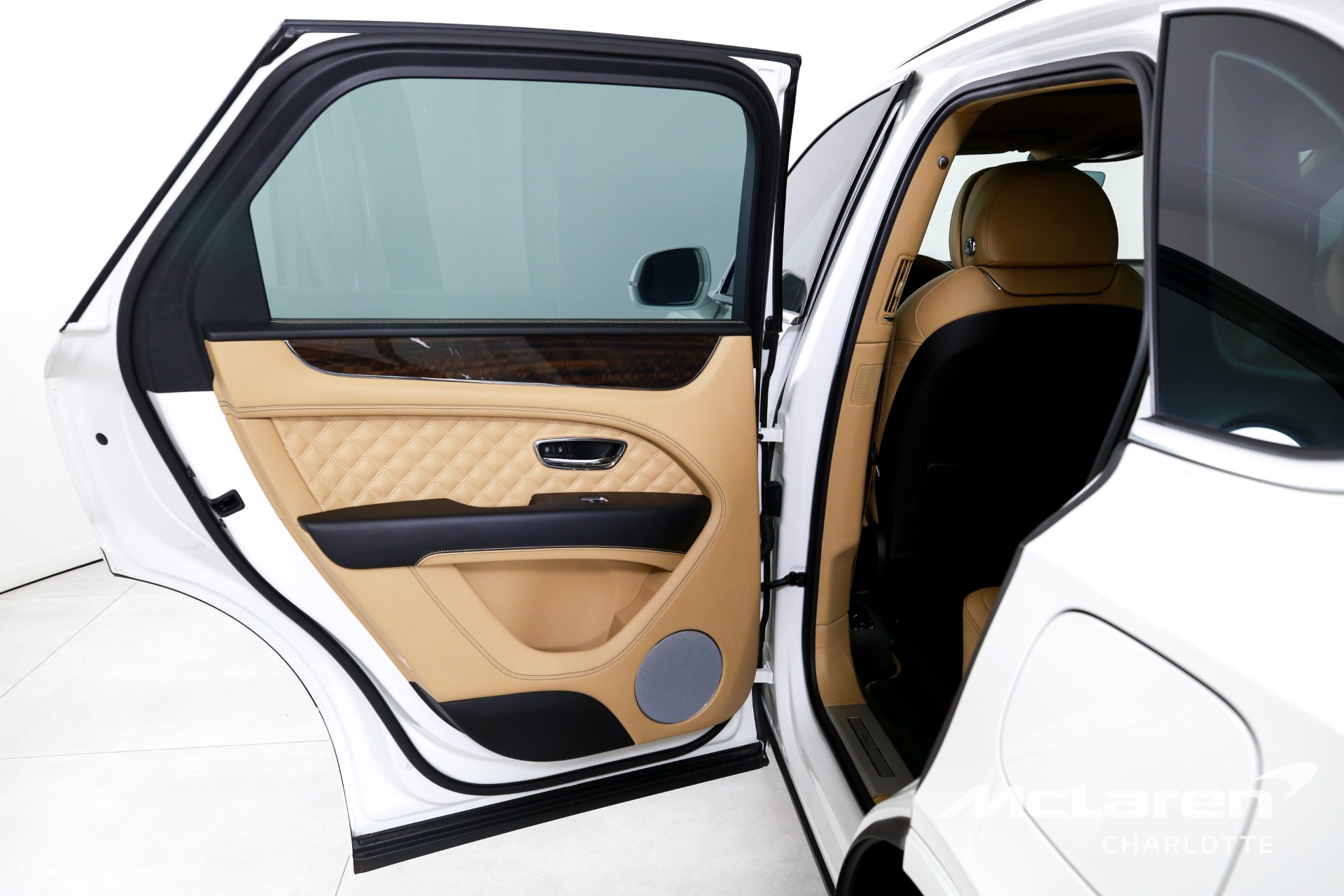 Used 2021 Bentley Bentayga Hybrid | Charlotte, NC