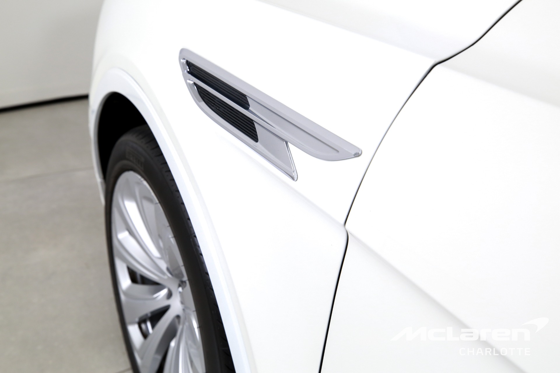 Used 2021 Bentley Bentayga Hybrid | Charlotte, NC