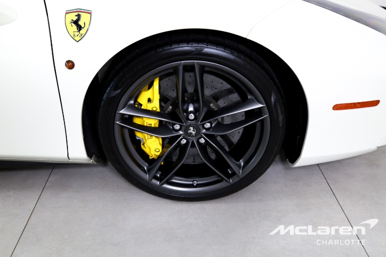 Used-2018-Ferrari-488-Spider