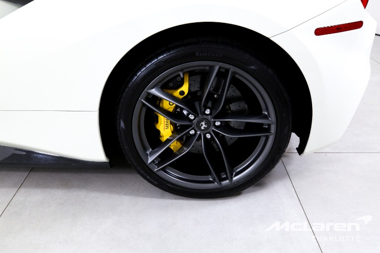 Used-2018-Ferrari-488-Spider