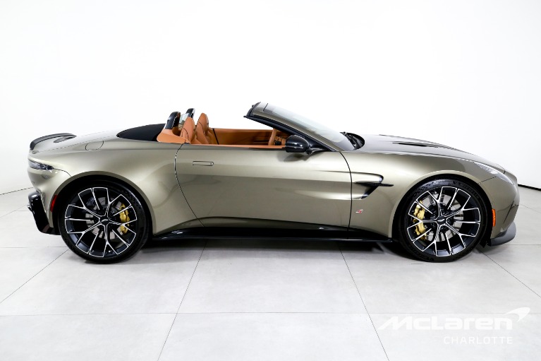 Used-2026-Aston-Martin-Vantage-S-Roadster