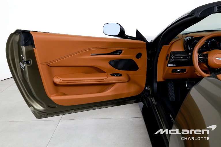 Used-2026-Aston-Martin-Vantage-S-Roadster