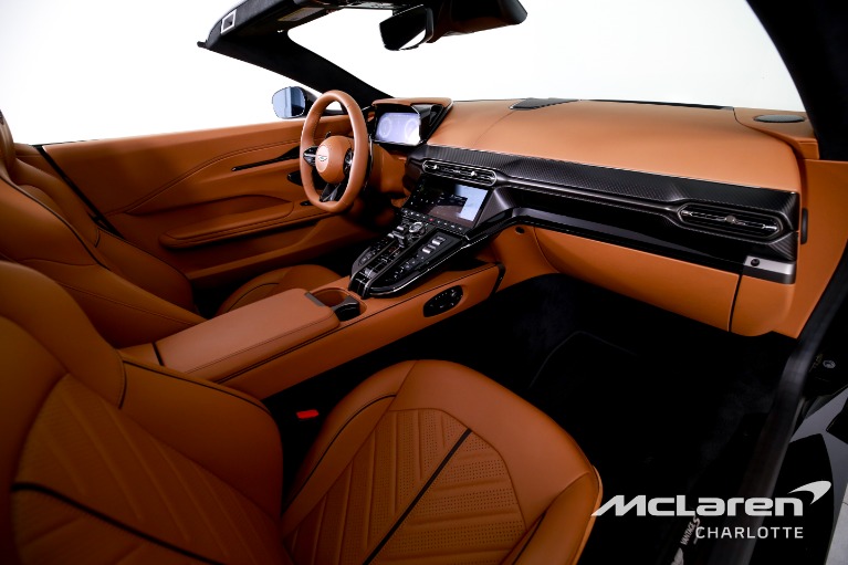Used-2026-Aston-Martin-Vantage-S-Roadster