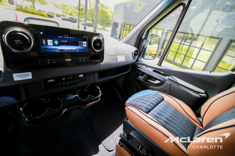 New-2027-Mercedes-Benz-Sprinter-G45G55