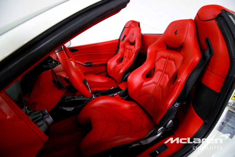 Used-2018-Ferrari-488-Spider