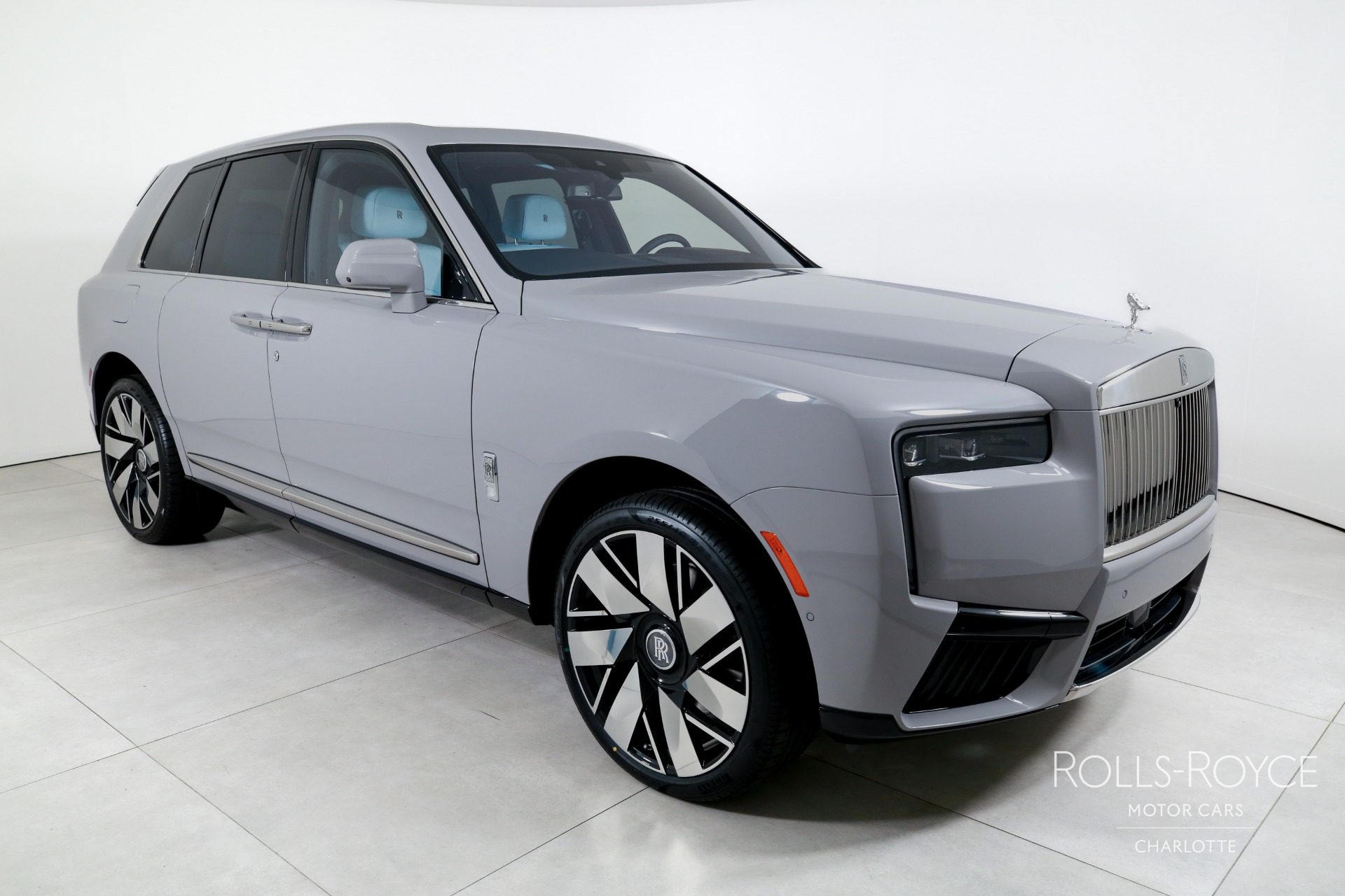 New 2027 Rolls-Royce Cullinan  | Charlotte, NC