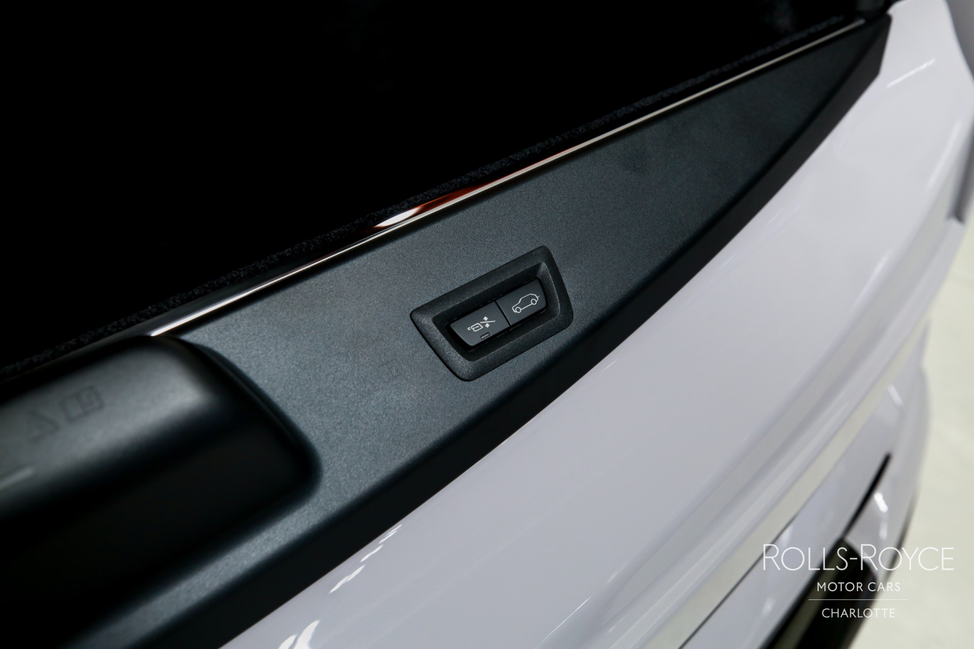 New 2027 Rolls-Royce Black Badge Cullinan  | Charlotte, NC