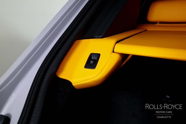New-2027-Rolls-Royce-Black-Badge-Cullinan