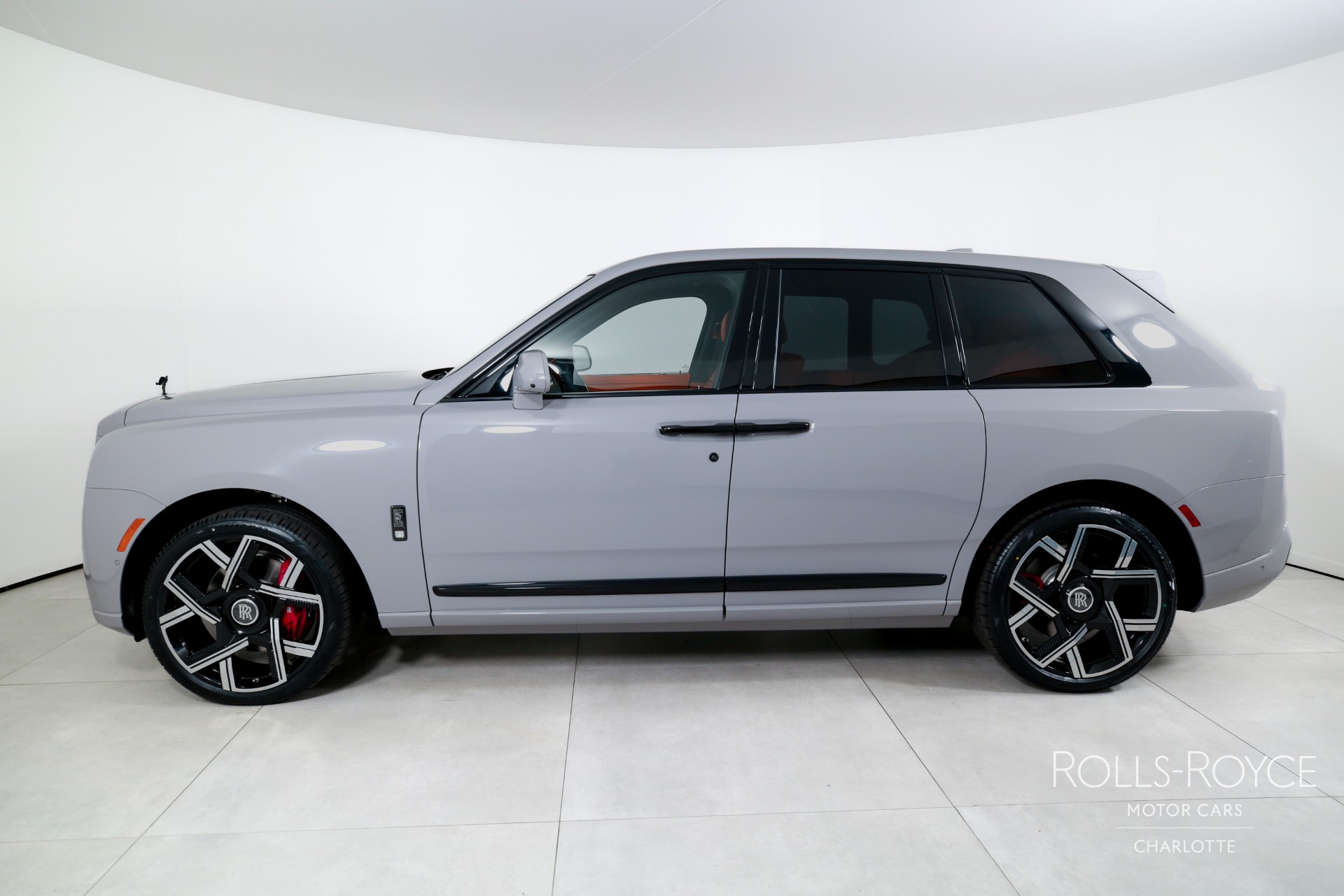 New 2027 Rolls-Royce Black Badge Cullinan  | Charlotte, NC