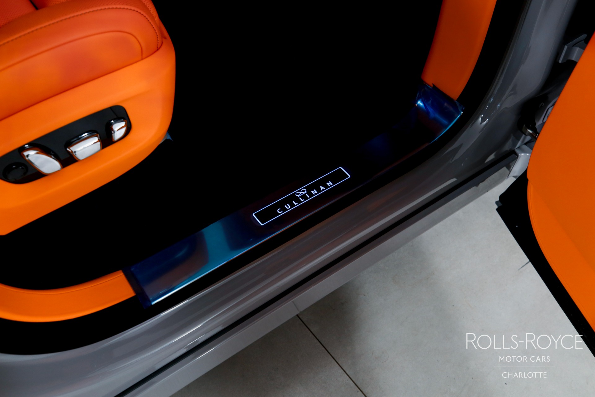 New 2027 Rolls-Royce Black Badge Cullinan  | Charlotte, NC