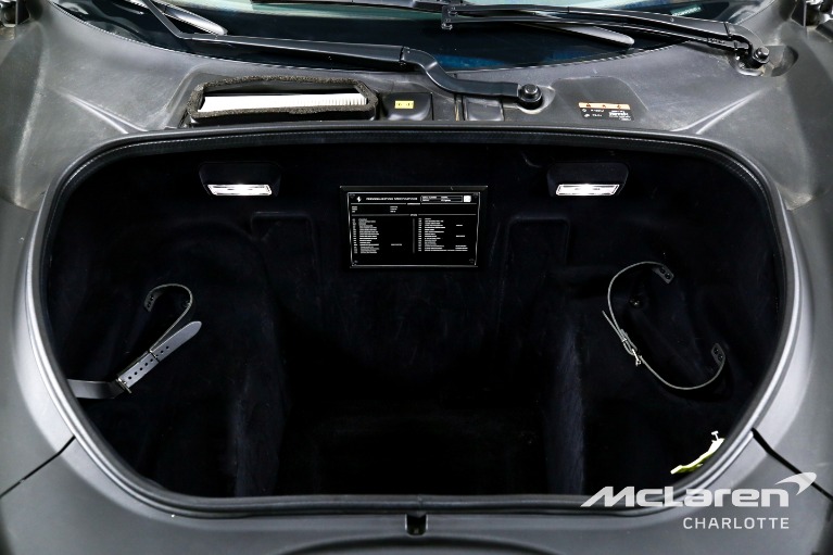 Used-2023-Ferrari-F8-Spider