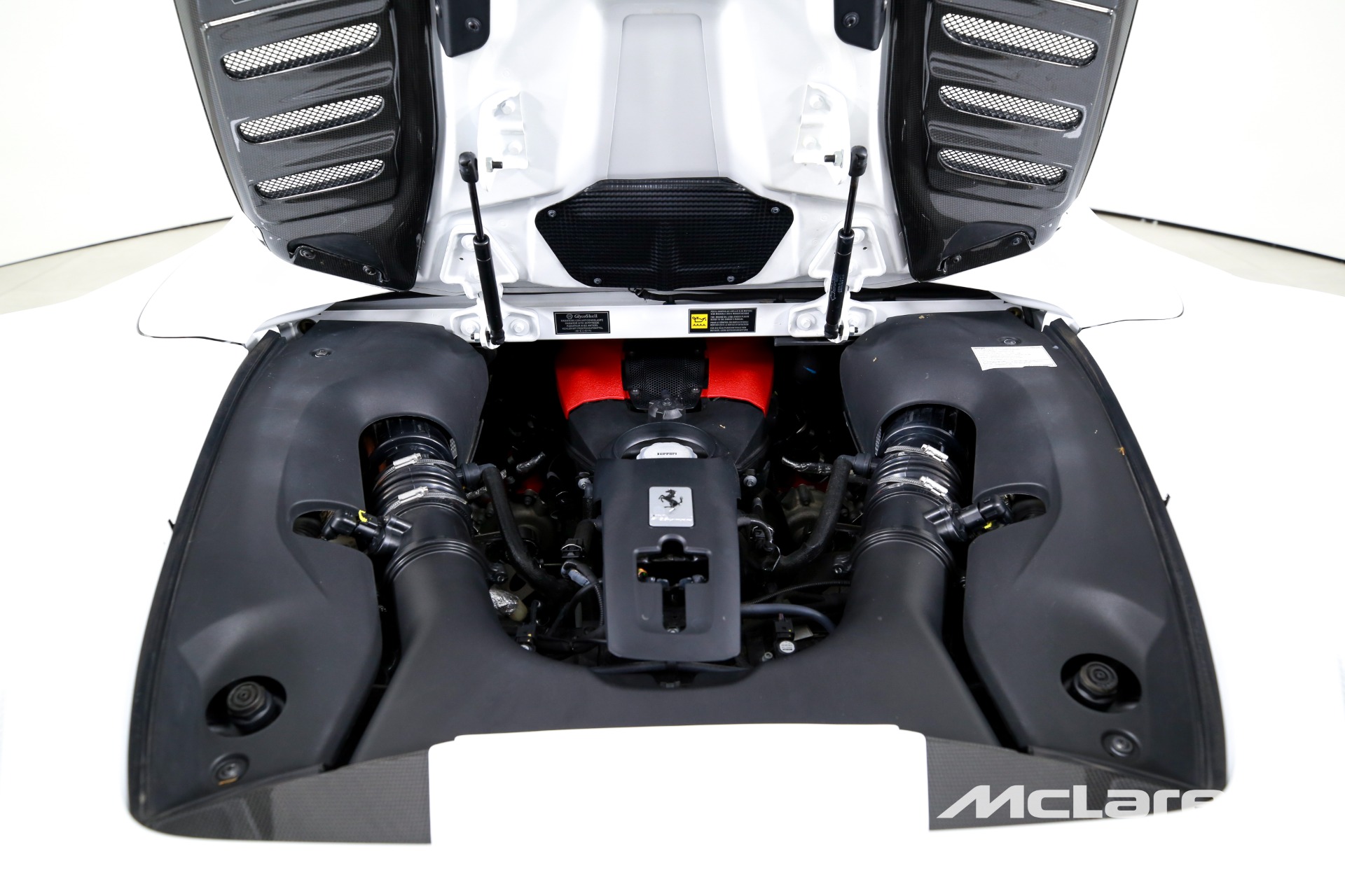 Used 2023 Ferrari F8 Spider  | Charlotte, NC