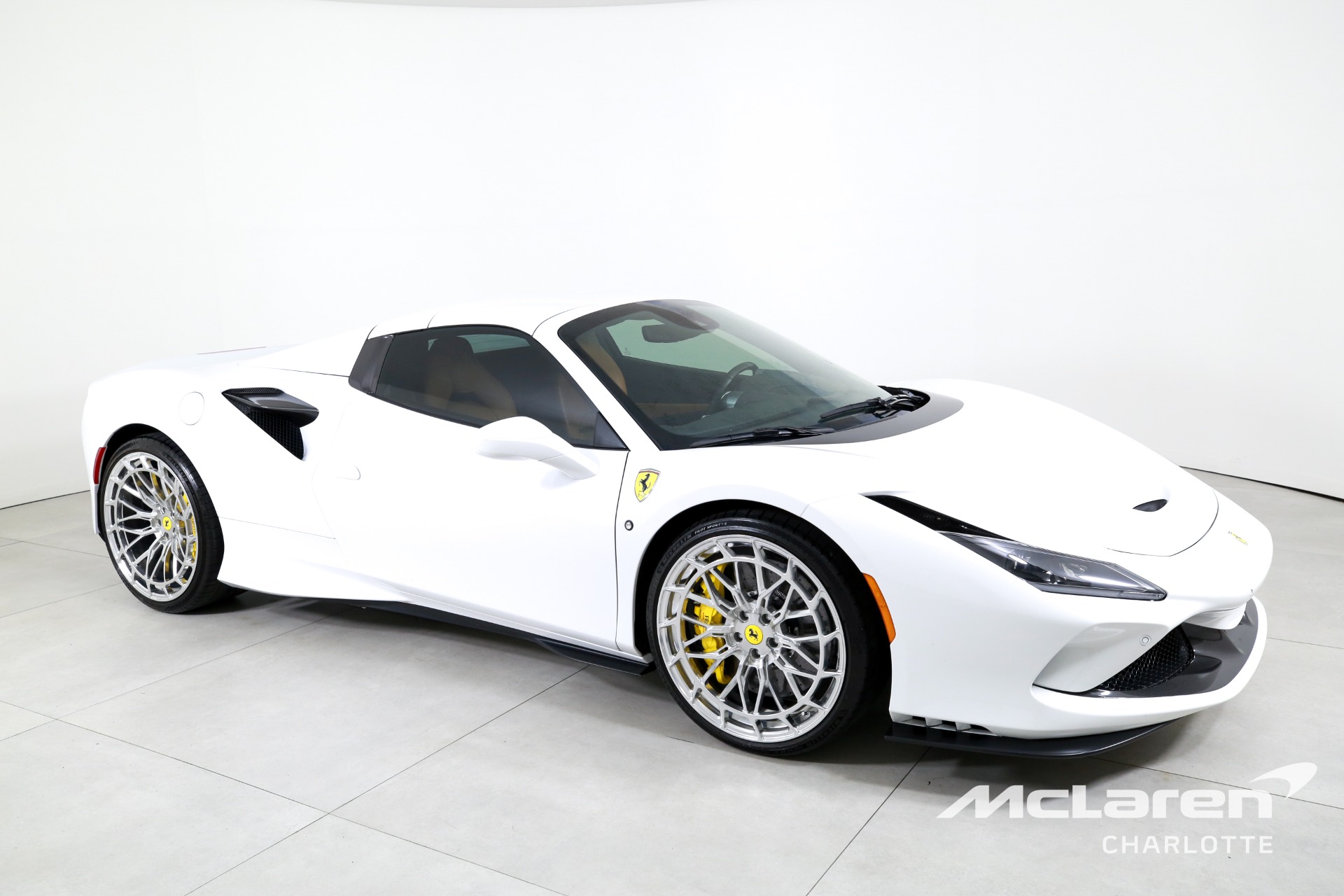 Used 2023 Ferrari F8 Spider  | Charlotte, NC