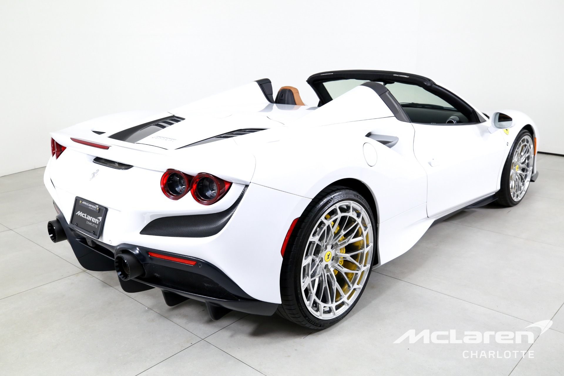 Used 2023 Ferrari F8 Spider  | Charlotte, NC